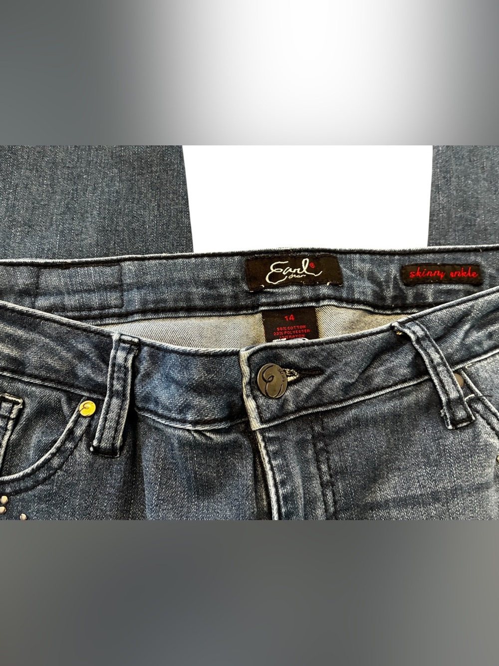 Women's Earl Jeans - Picture 8 of 14